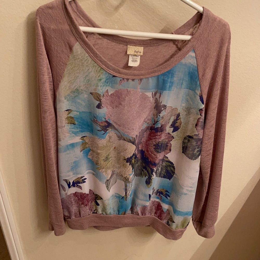 Long sleeve shirt